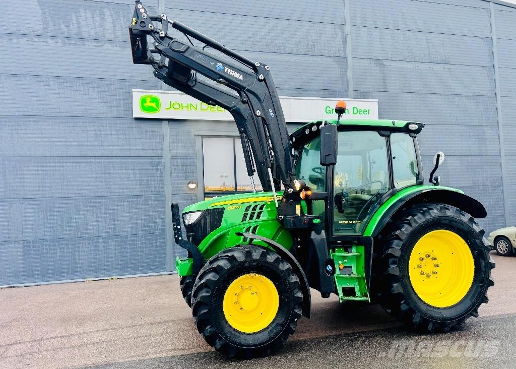 John Deere 6130 R トラクター