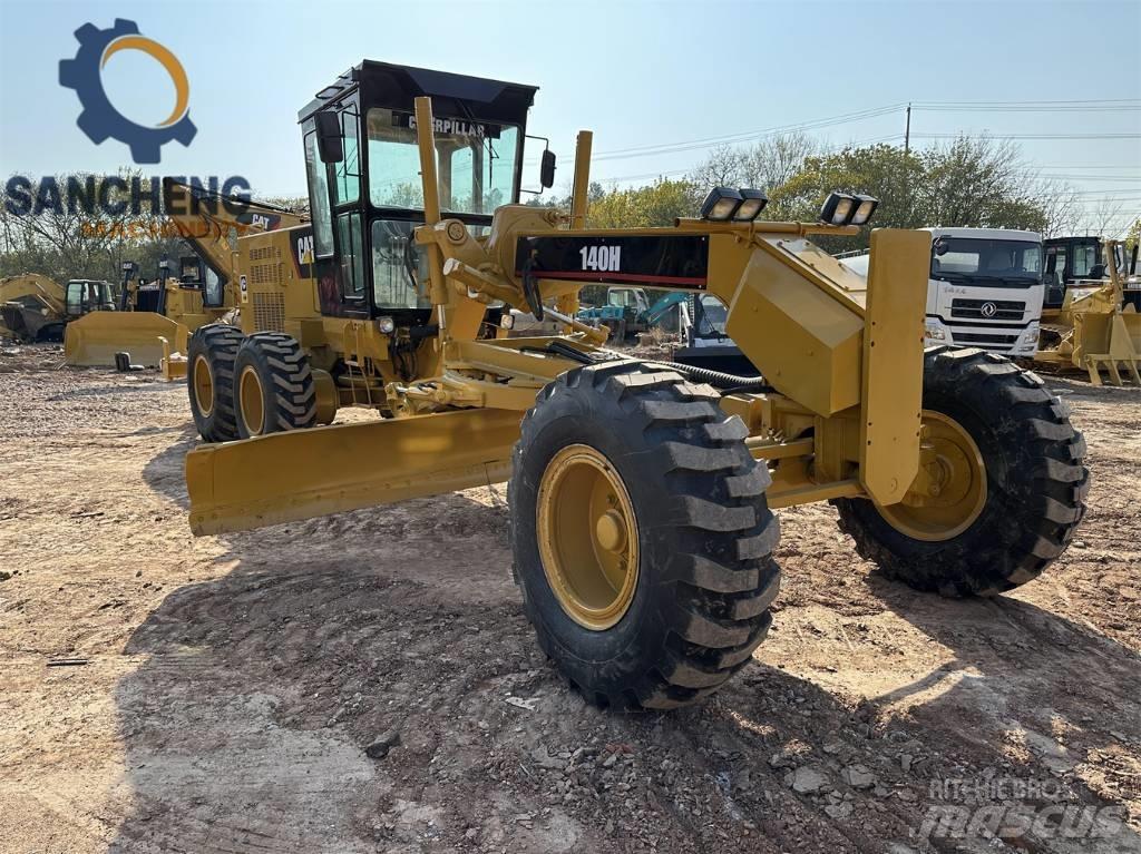 CAT 140 H モーターグレーダー