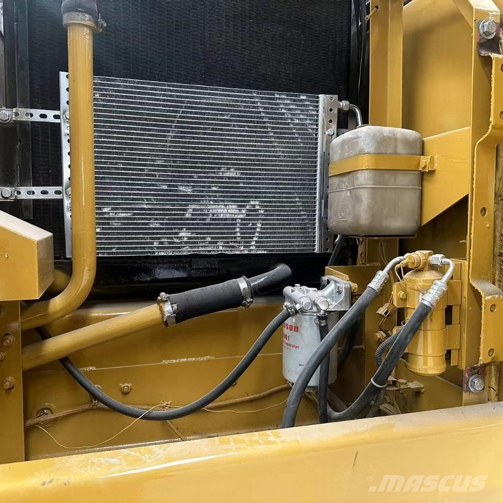 CAT 320B 大型油圧ショベル12t以上（パワーショベル・ユンボ）
