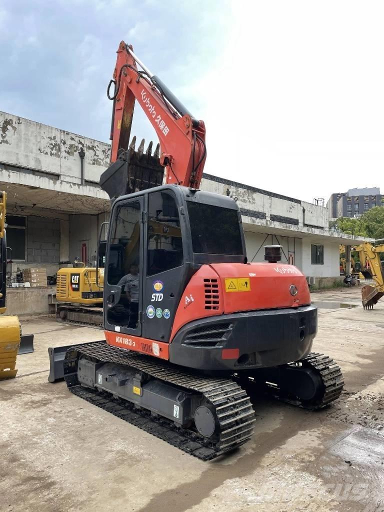 Kubota KX183-3 中型油圧ショベル 7ｔ-12ｔ（ユンボ・パワーショベル・バックホー）