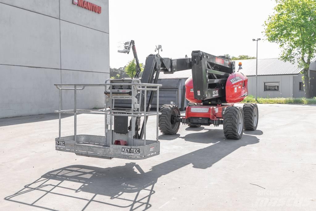 Manitou 180 ATJ ブームリフト　屈伸型