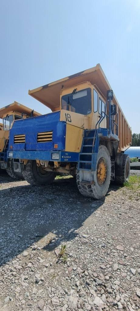 Belaz 75473 リジットフレーム式ダンプトラック