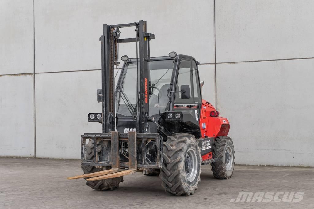 Manitou M 30-4 ディーゼル・軽油
