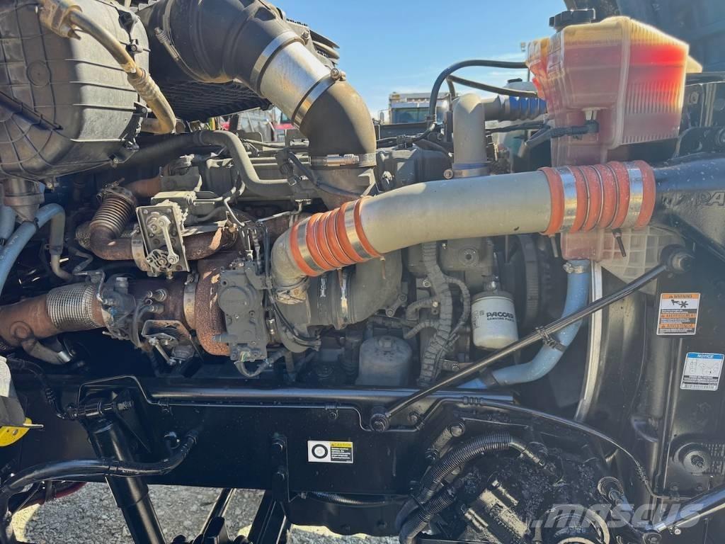 Kenworth T 880 ダンプ