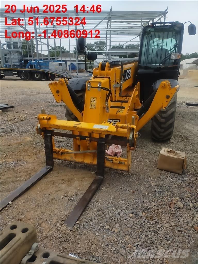 JCB 540-170 テレスコーピックハンドラー