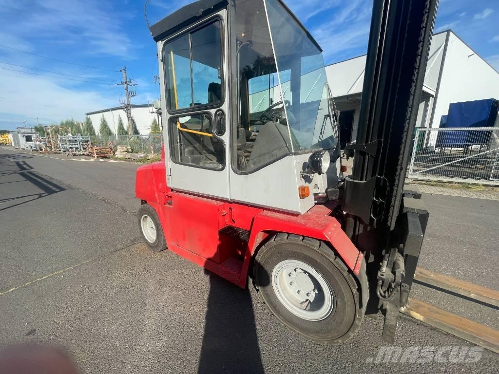 Kalmar DCE 50-6 ディーゼル・軽油