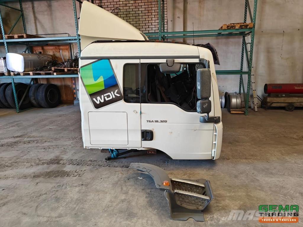 MAN TGA Cabine キャビン及び内装