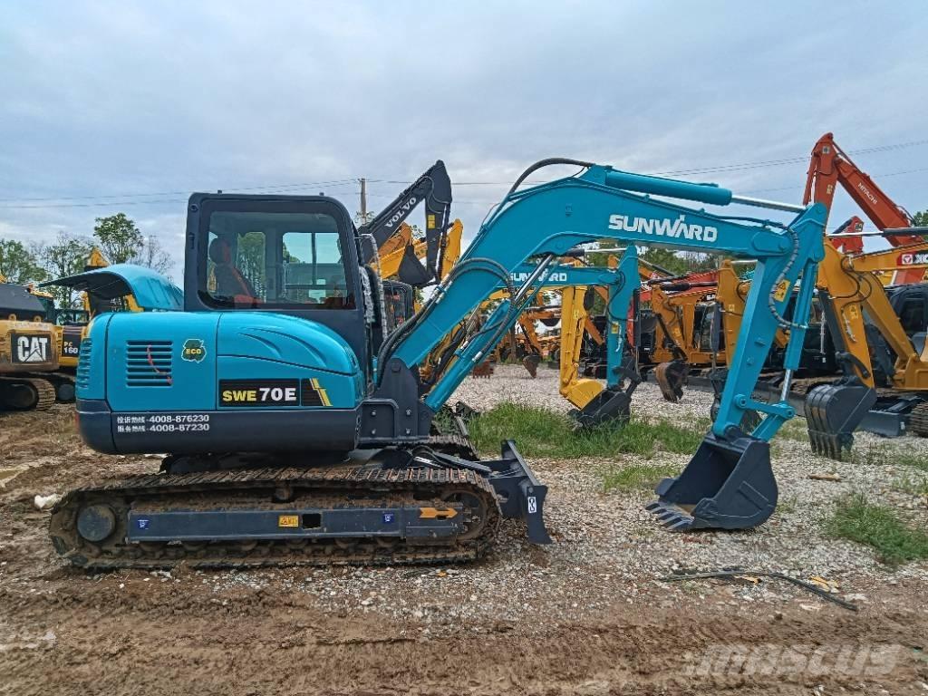 Sunward SWE 70 中型油圧ショベル 7ｔ-12ｔ（ユンボ・パワーショベル・バックホー）