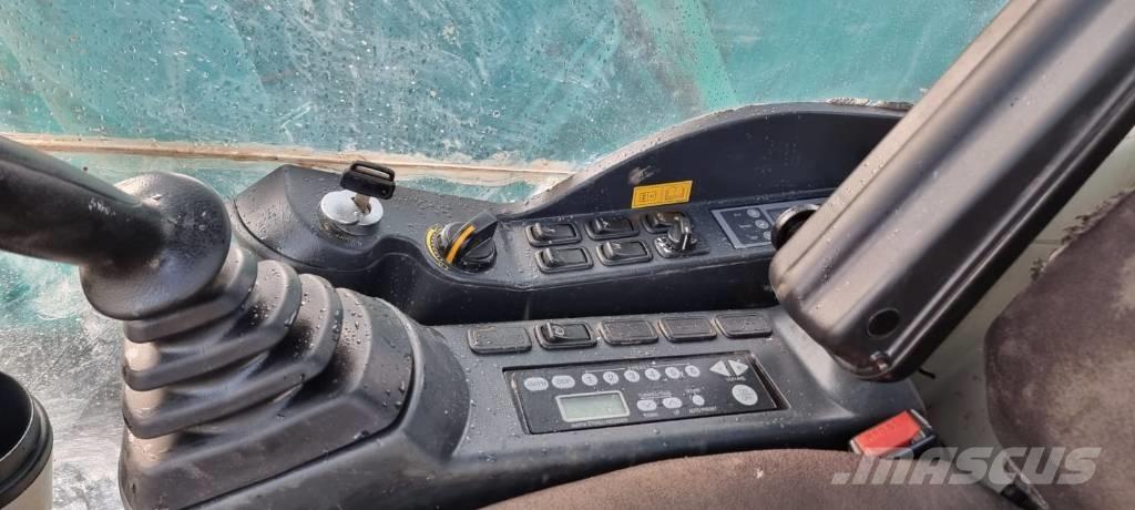 Kobelco SK 235 SR-2 大型油圧ショベル12t以上（パワーショベル・ユンボ）