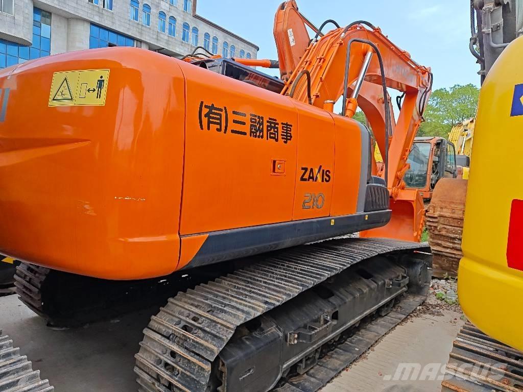 Hitachi ZX 210 大型油圧ショベル12t以上（パワーショベル・ユンボ）