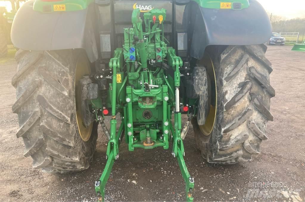 John Deere 6120M トラクター