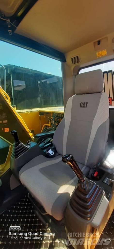 CAT 312 D2L 大型油圧ショベル12t以上（パワーショベル・ユンボ）