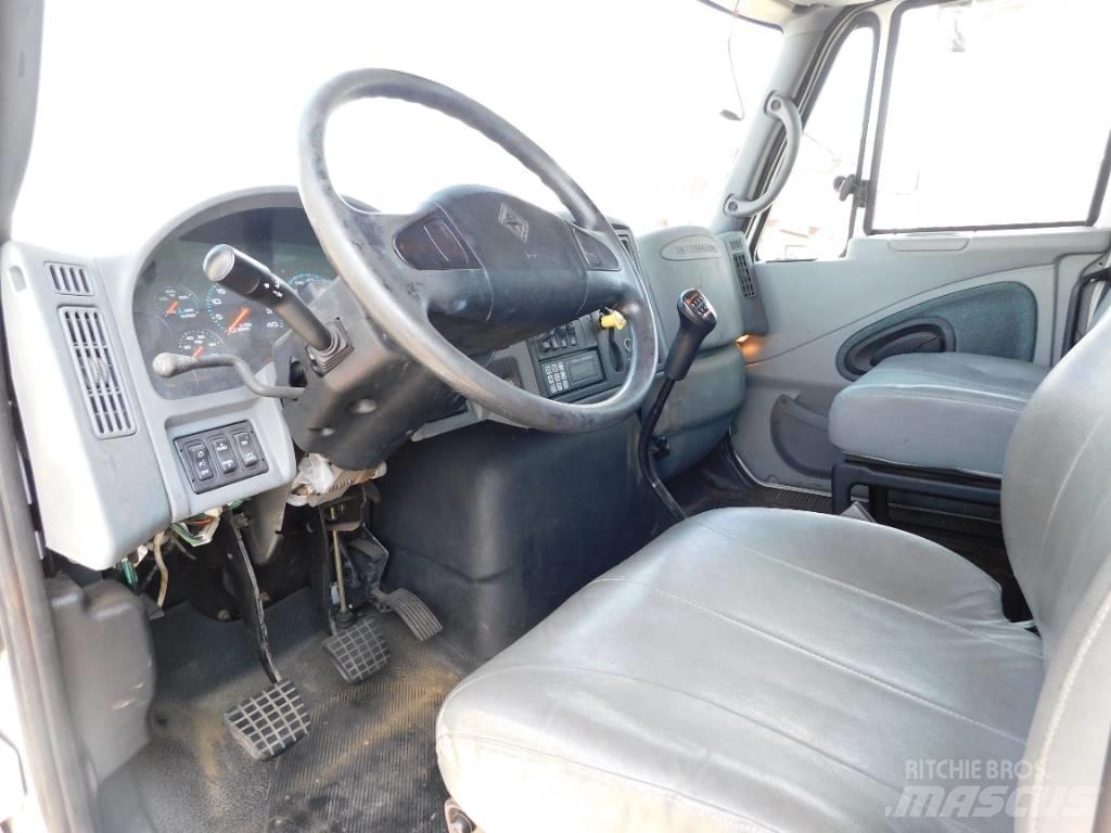International 4400 コンテナ、海コン車