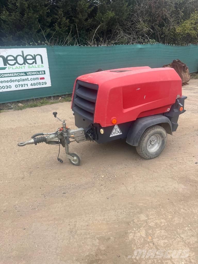 Atlas Copco XAS48 コンプレッサー