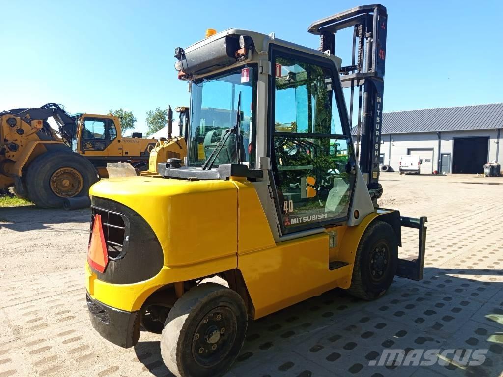 Mitsubishi FD 40 K ディーゼル・軽油