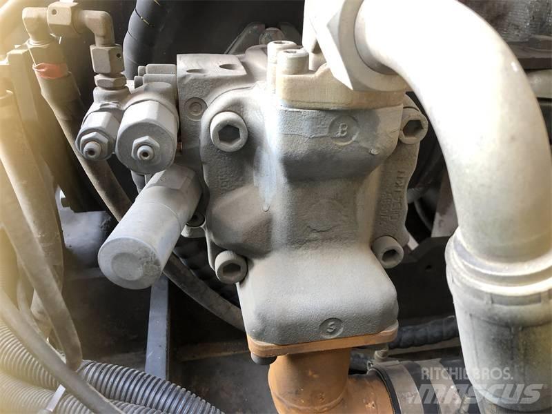 Sany SY 60 C 大型油圧ショベル12t以上（パワーショベル・ユンボ）
