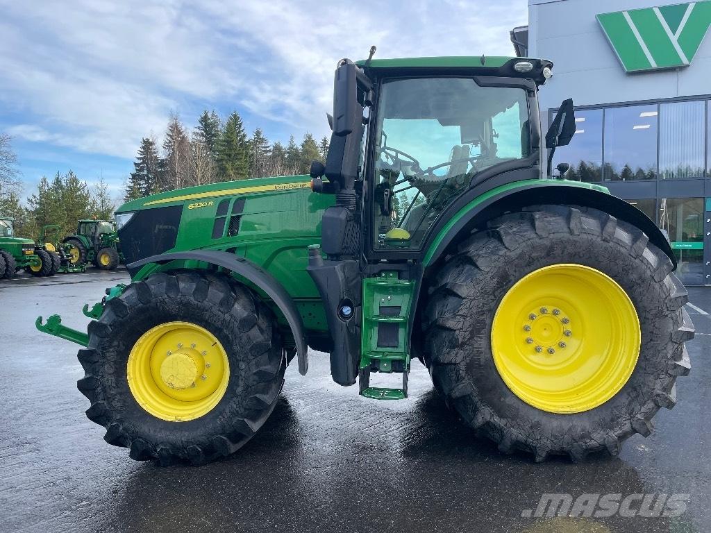 John Deere 6230R トラクター