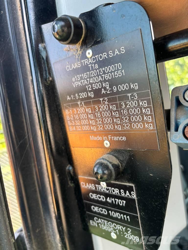 CLAAS Arion 650 CIS トラクター