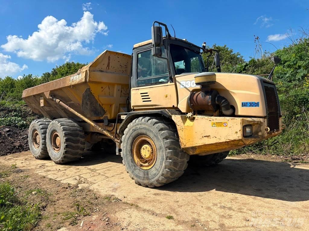 Bell B 30 D アーティキュレート式ダンプトラック
