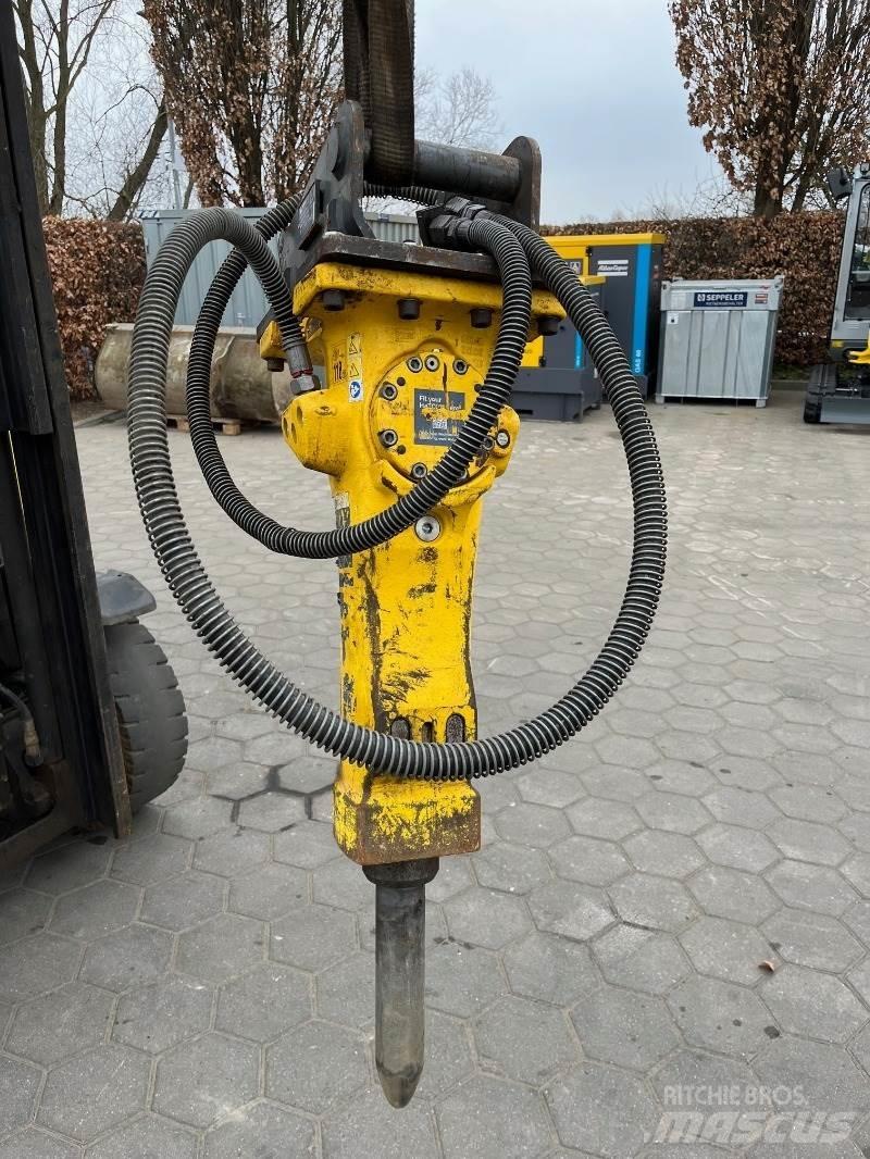 Atlas Copco SB202 ハンマー／ブレーカ