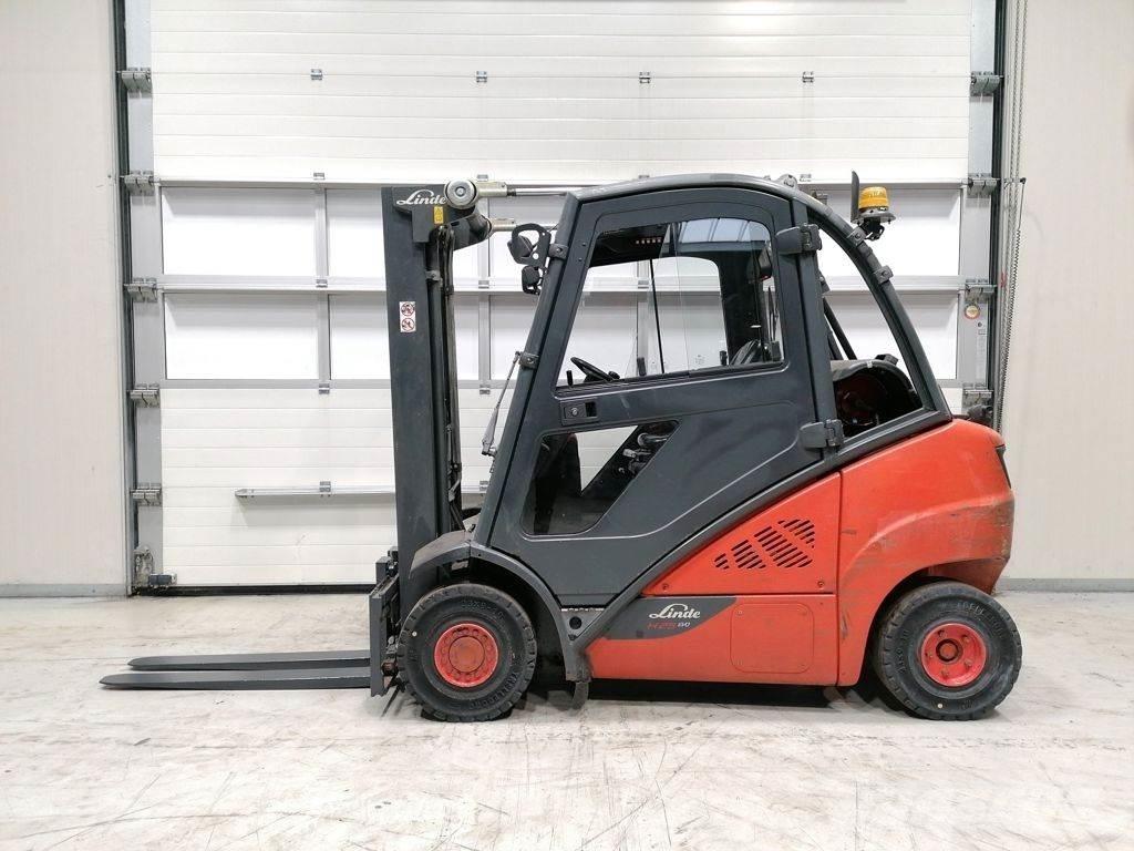 Linde H25T-02 LPGフォークリフト
