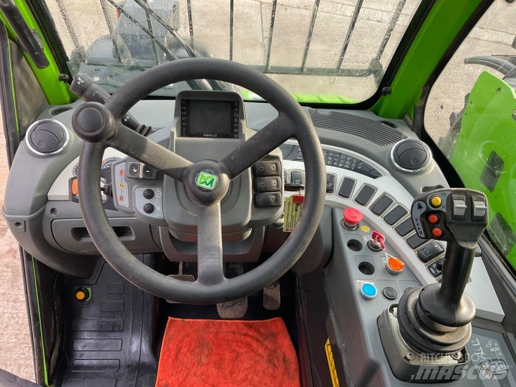 Merlo TF 33.9 農業用テレハンドラー