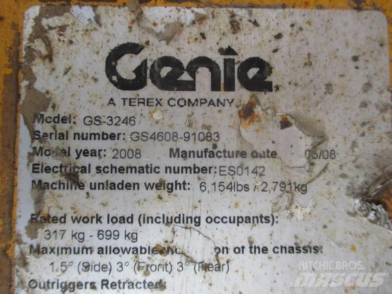 Genie GS 3246 シザースリフト