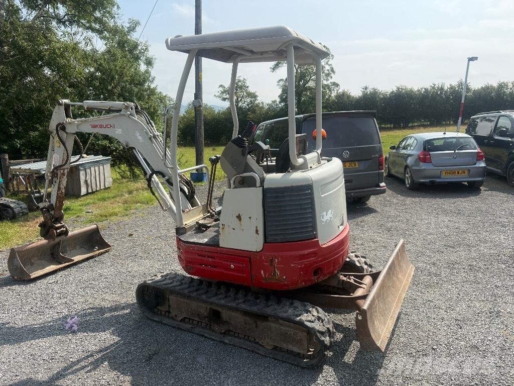 Takeuchi TB 23 R ミニ油圧ショベル 7t以下（ミニユンボ・ミニディガー）