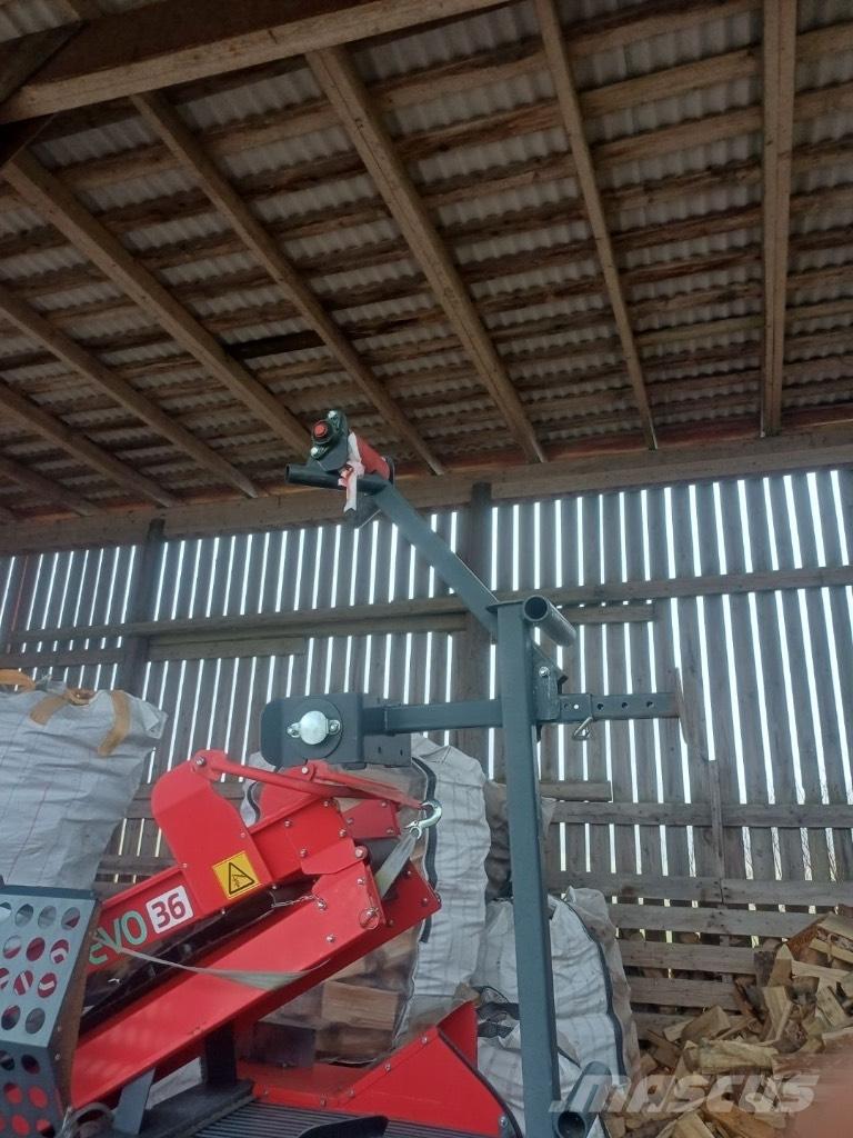 Pilkemaster Evo 36 ウッドスプリッターとカッター