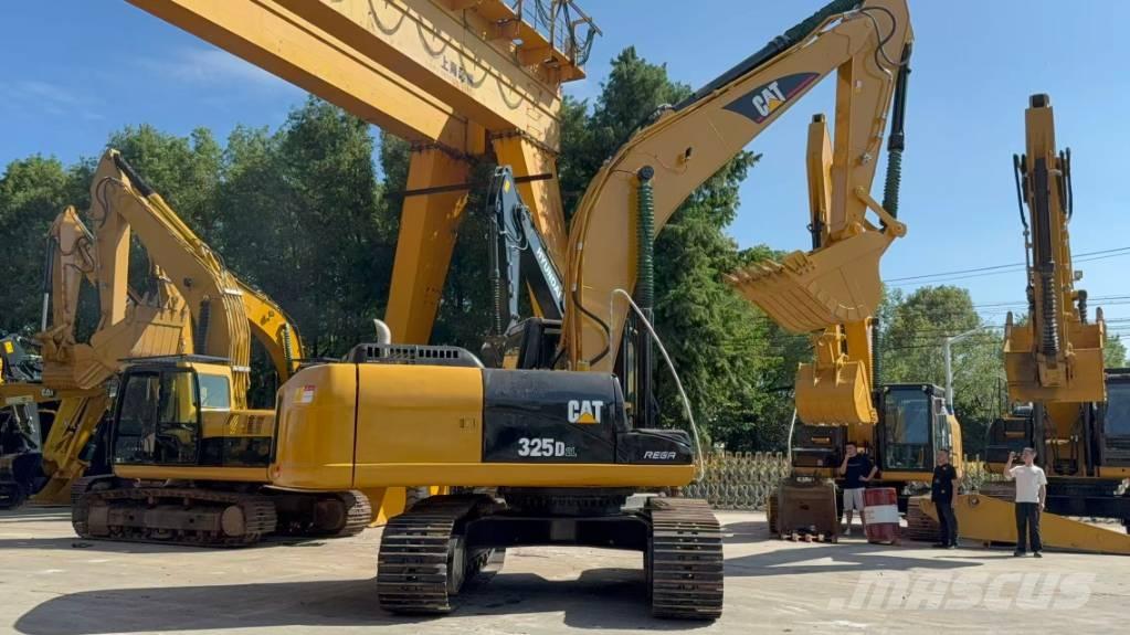 CAT 325 D L 大型油圧ショベル12t以上（パワーショベル・ユンボ）