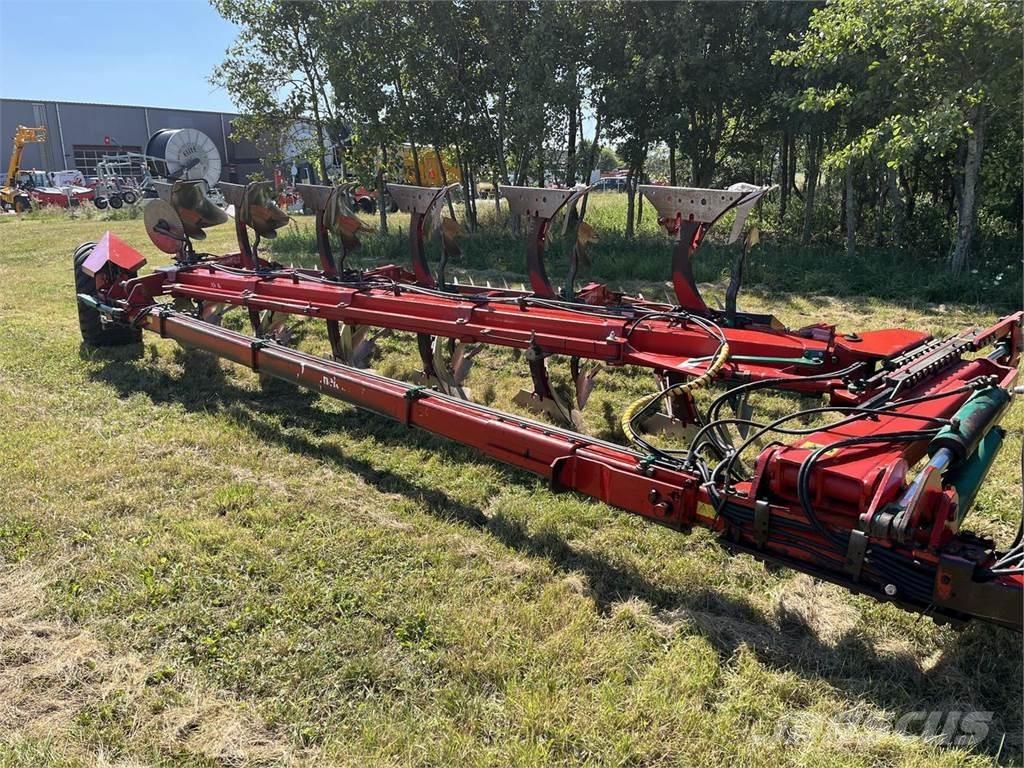Kverneland PB-100 リバーシブルプラウ