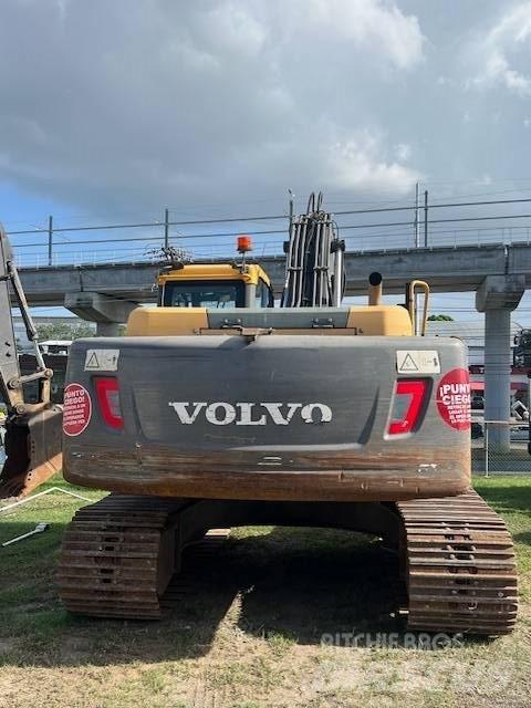 Volvo EC 220 DL 大型油圧ショベル12t以上（パワーショベル・ユンボ）