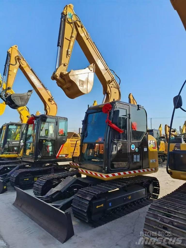 CAT 307E 大型油圧ショベル12t以上（パワーショベル・ユンボ）