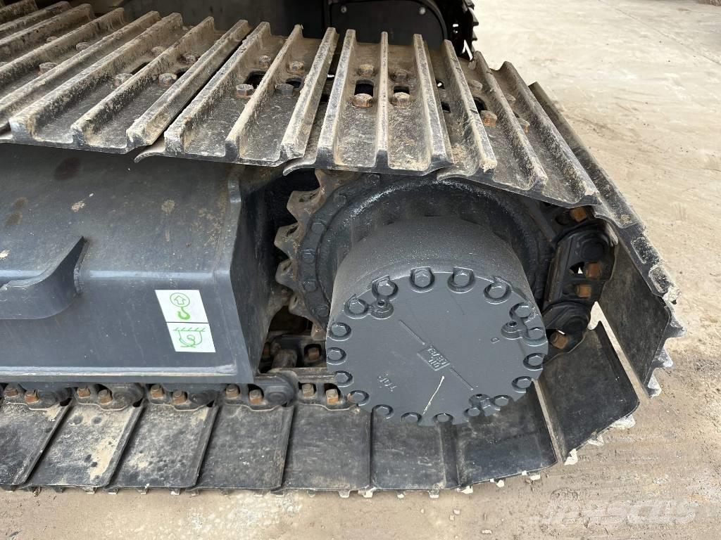 Komatsu PC200-8 大型油圧ショベル12t以上（パワーショベル・ユンボ）