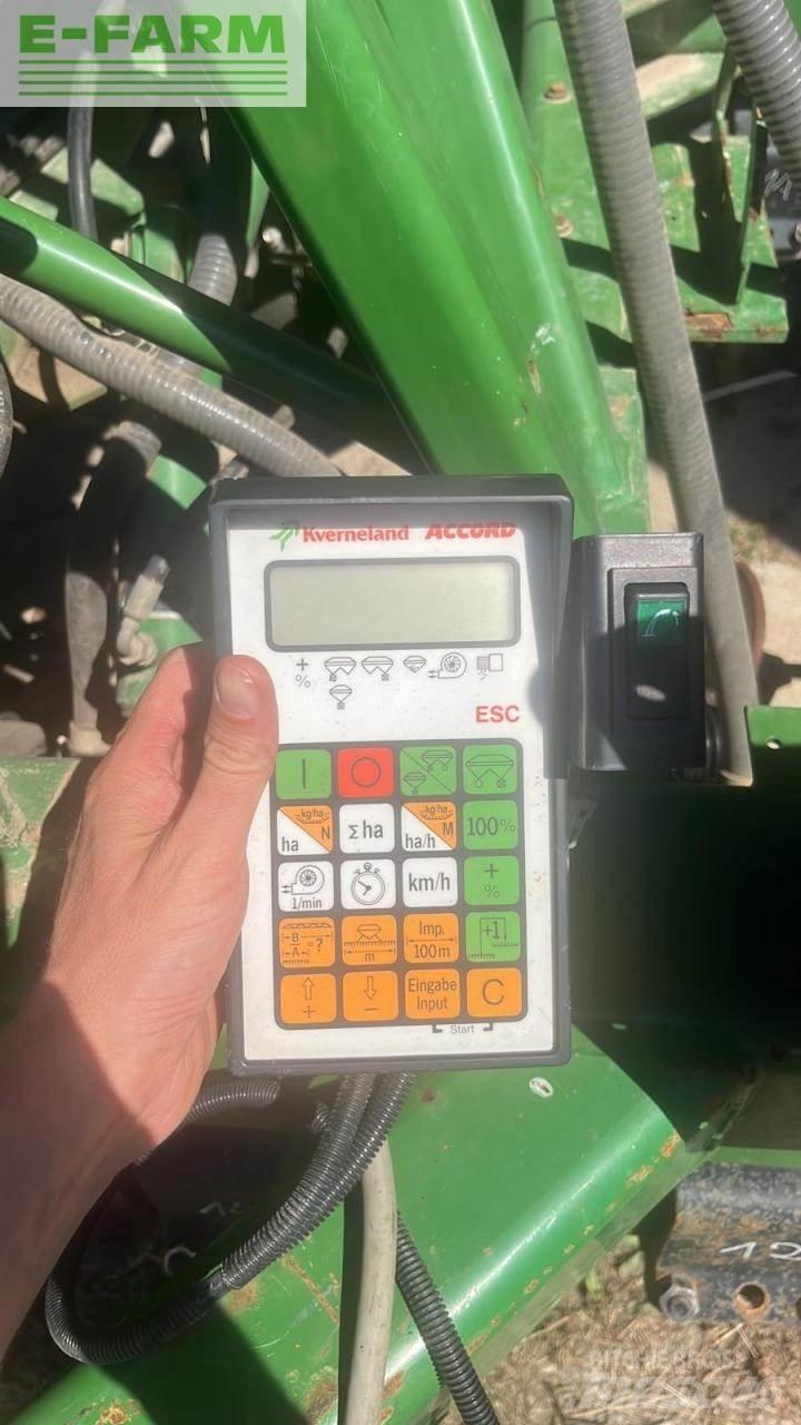 John Deere 750 A 種蒔き機械