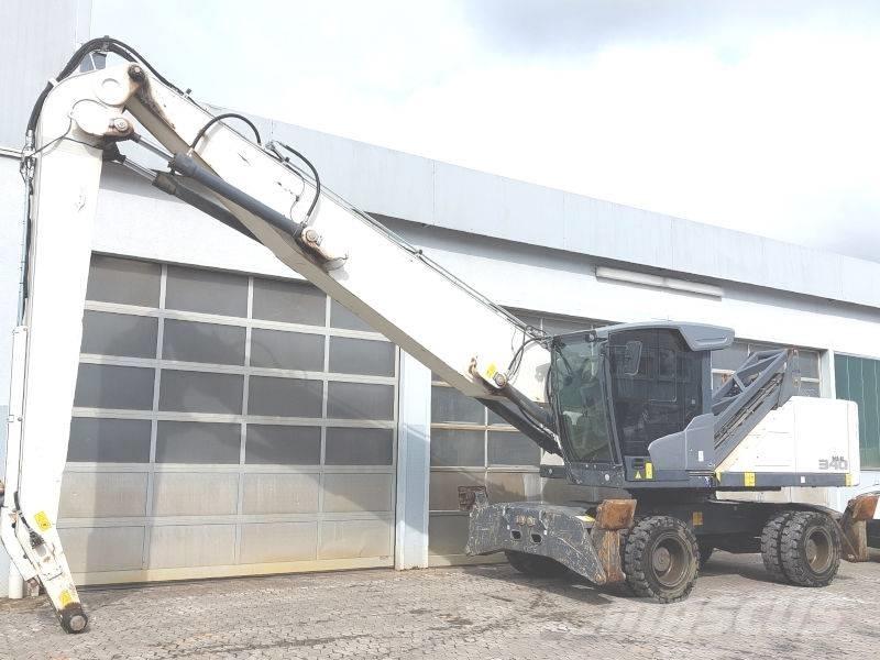 Fuchs MHL 340 F 廃棄物／工業産廃処理機