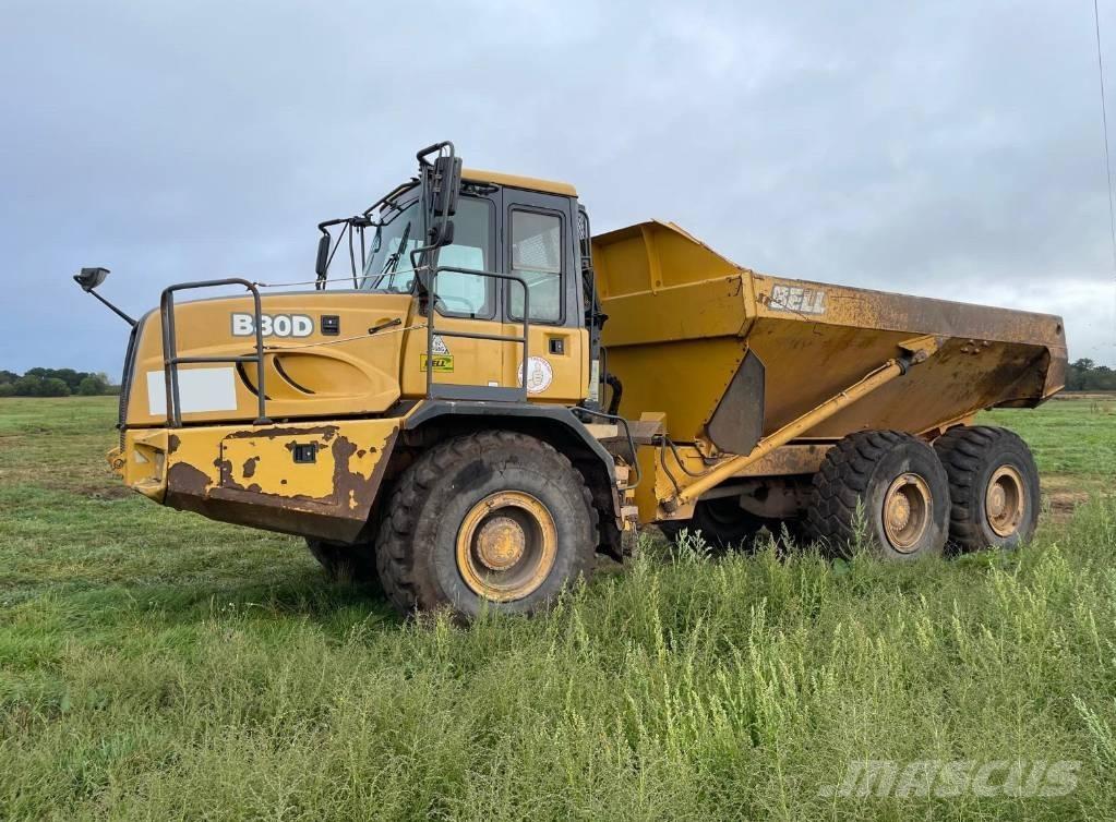 Bell B 30 D アーティキュレート式ダンプトラック