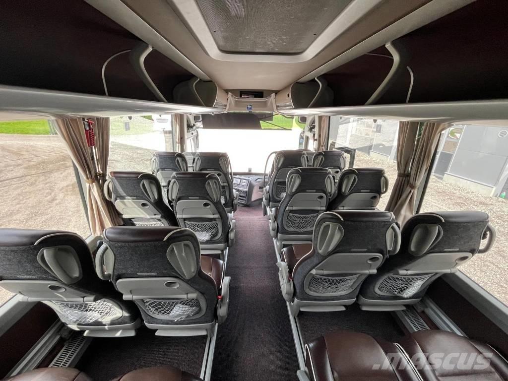 Volvo 9700 観光バス