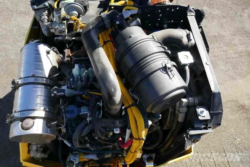 Bomag BW 100 AD-5 小型アスファルト機械