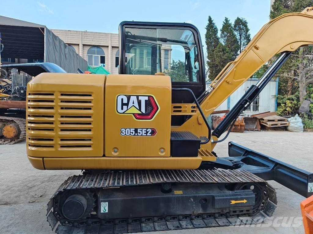 CAT 305.5 E CR ミニ油圧ショベル 7t以下（ミニユンボ・ミニディガー）