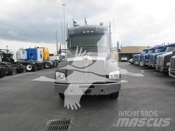 Kenworth T880 中古トラクターヘッド | トレーラーヘッド