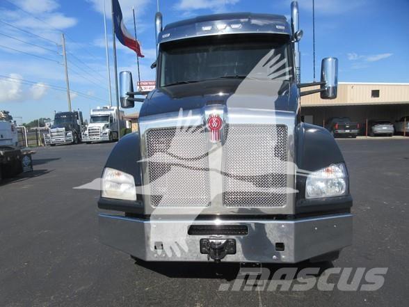 Kenworth T880 中古トラクターヘッド | トレーラーヘッド
