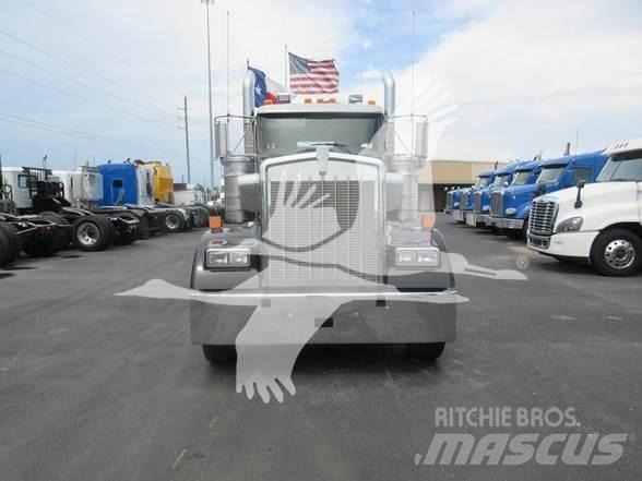 Kenworth W900 中古トラクターヘッド | トレーラーヘッド