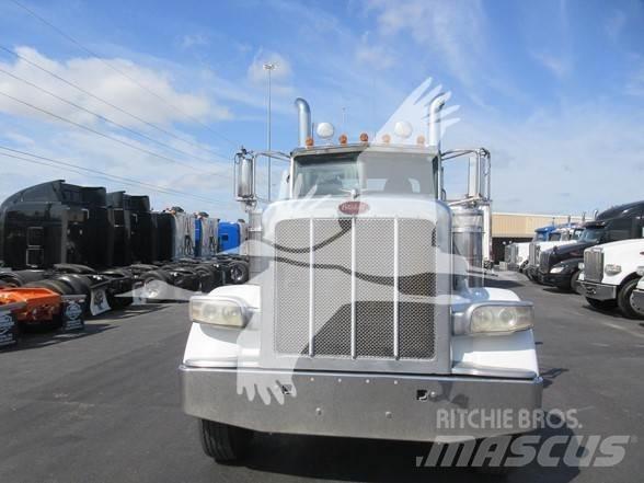 Peterbilt 389 中古トラクターヘッド | トレーラーヘッド
