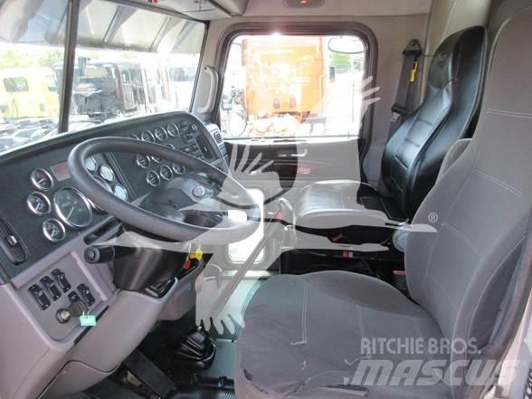 Peterbilt 389 中古トラクターヘッド | トレーラーヘッド