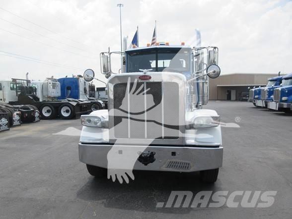 Peterbilt 389 中古トラクターヘッド | トレーラーヘッド