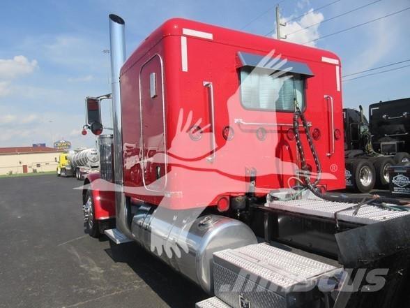 Peterbilt 389 中古トラクターヘッド | トレーラーヘッド