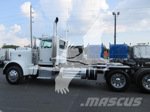 Peterbilt 389 中古トラクターヘッド | トレーラーヘッド