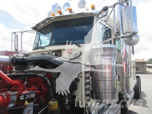 Peterbilt 389 中古トラクターヘッド | トレーラーヘッド