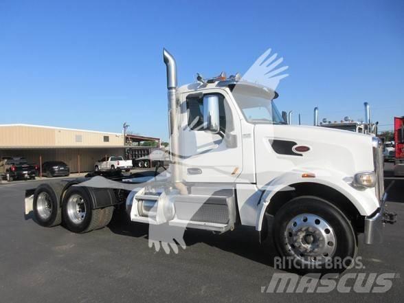 Peterbilt 567 中古トラクターヘッド | トレーラーヘッド